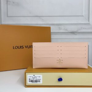 LV - CLUTCH BAGS